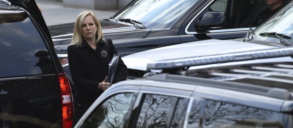 Homeland Security Secretary Kirstjen Nielsen leaves the West Wing of the White House in Washington, Wednesday, April 11, 2018. - Sputnik International