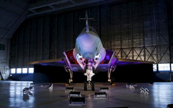 A Lockheed Martin F-35 Lightning II fighter jet is seen in its hanger at Patuxent River Naval Air Station in Maryland, U.S., October 28, 2015 A Lockheed Martin F-35 Lightning II fighter jet is seen in its hanger at Patuxent River Naval Air Station in Maryland, U.S., October 28, 2015 - Sputnik International