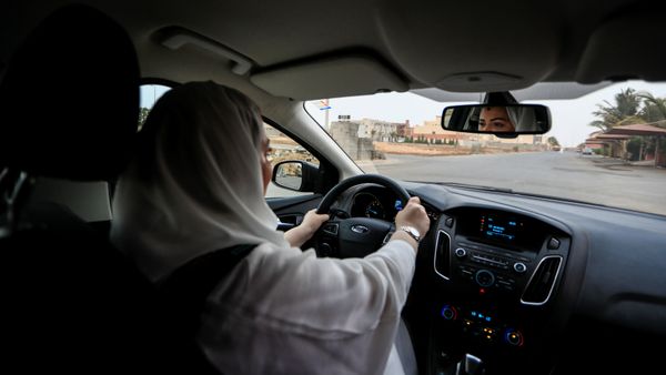Dr Samira al-Ghamdi, 47, a practicing psychologist, drives around the side roads of a neighborhood as she prepares to hit the road on Sunday as a licensed driver, in Jeddah, Saudi Arabia June 21, 2018 Dr Samira al-Ghamdi, 47, a practicing psychologist, drives around the side roads of a neighborhood as she prepares to hit the road on Sunday as a licensed driver, in Jeddah, Saudi Arabia June 21, 2018 - Sputnik International