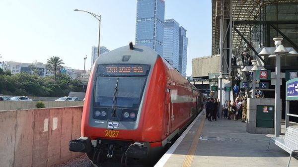 Israel Tel Aviv Hashalom station train (File) Israel Tel Aviv Hashalom station train (File) - Sputnik International