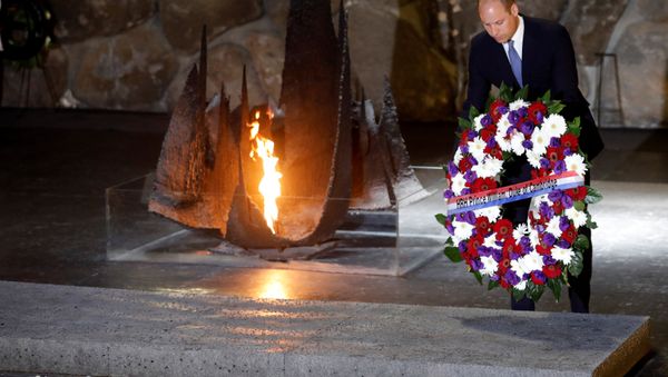 Britain's Prince William lays a wreath during a ceremony commemorating the six million Jews killed by the Nazis in the Holocaust, in the Hall of Remembrance at Yad Vashem World Holocaust Remembrance Center in Jerusalem, June 26, 2018 - Sputnik International