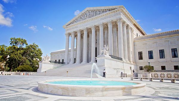 United States Supreme Court Building - Sputnik International