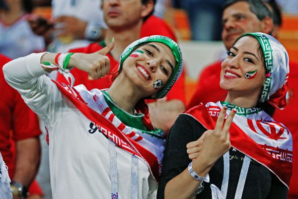 Болельщицы сборной Ирана на матче группового этапа чемпионата мира по футболу между сборными Ирана и Португалии - Sputnik International