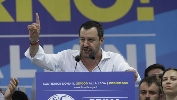 Matteo Salvini gives his speech during the traditional League party rally in Pontida, northern Italy, Sunday, July 1, 2018 Matteo Salvini gives his speech during the traditional League party rally in Pontida, northern Italy, Sunday, July 1, 2018 - Sputnik International
