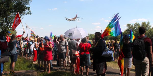 German Protesters Fed Up With US Wars Blockade Ramstein Air Base (PHOTOS) - Sputnik International