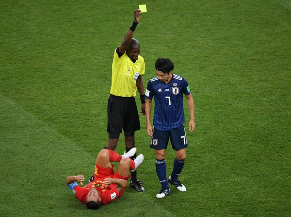 Midfielder Gaku Shibasaki has received a yellow card in the 39th minute after lunging at Eden Hazard. Midfielder Gaku Shibasaki has received a yellow card in the 39th minute after lunging at Eden Hazard. - Sputnik International
