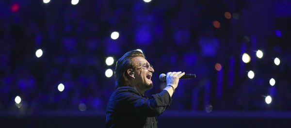 Singer Bono, of the band U2, performs on stage during the eXPERIENCE + iNNOCENCE Tour at Capitol One Arena on Sunday, June, 17, 2018, in Washington Singer Bono, of the band U2, performs on stage during the eXPERIENCE + iNNOCENCE Tour at Capitol One Arena on Sunday, June, 17, 2018, in Washington - Sputnik International