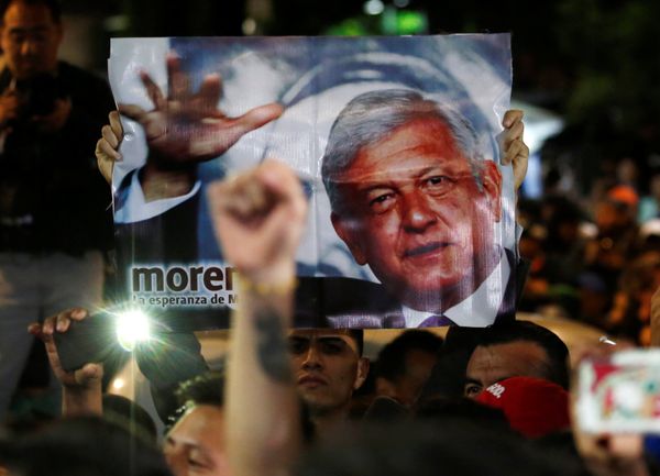 Partidarios de Andrés Manuel López Obrador - Sputnik International