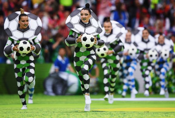 Dancers at opening ceremony of  2018 FIFA World Cup in Russia - Sputnik International