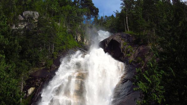 Shannon Falls Provincial Park - Sputnik International