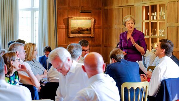 Britain's Prime Minister Theresa May commences a meeting with her cabinet to discuss the government's Brexit plans at Chequers, the Prime Minister's official country residence, near Aylesbury, Britain, July 6, 2018 Britain's Prime Minister Theresa May commences a meeting with her cabinet to discuss the government's Brexit plans at Chequers, the Prime Minister's official country residence, near Aylesbury, Britain, July 6, 2018 - Sputnik International