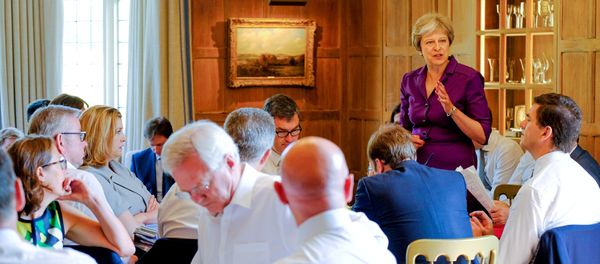 Britain's Prime Minister Theresa May commences a meeting with her cabinet to discuss the government's Brexit plans at Chequers, the Prime Minister's official country residence, near Aylesbury, Britain, July 6, 2018 Britain's Prime Minister Theresa May commences a meeting with her cabinet to discuss the government's Brexit plans at Chequers, the Prime Minister's official country residence, near Aylesbury, Britain, July 6, 2018 - Sputnik International