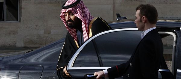Saudi Arabia Crown Prince Mohammed bin Salman arrives for a meeting with French President Emmanuel Macron at the Elysee Palace in Paris, Tuesday, April 10, 2018. Macron meets with Prince Mohammed in Paris to bolster economic ties and strengthen cooperation on security and defense between the two countries - Sputnik International