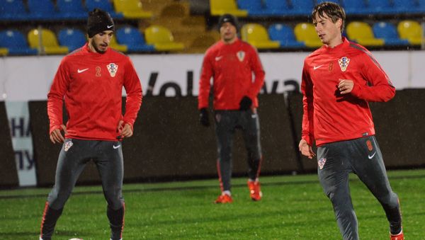 Players of the Croatian national team Šime Vrsaljko (left) and Ognjen Vukojevic during training on the eve of a friendly match against the Russian national team in Rostov-on-Don. Players of the Croatian national team Šime Vrsaljko (left) and Ognjen Vukojevic during training on the eve of a friendly match against the Russian national team in Rostov-on-Don. - Sputnik International