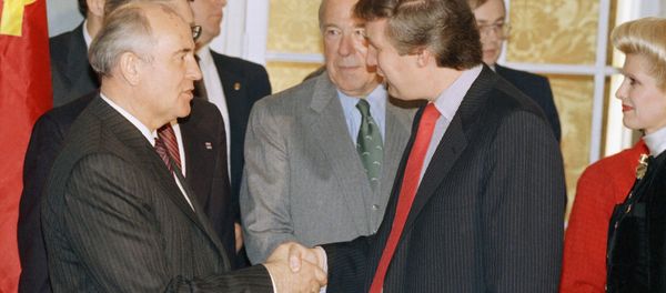 Soviet leader Mikhail Gorbachev shakes hands with New York financier Donald Trump, the State Department in Washington on Wednesday, Dec. 9, 1987 prior to luncheon in Gorbachev?s honor Soviet leader Mikhail Gorbachev shakes hands with New York financier Donald Trump, the State Department in Washington on Wednesday, Dec. 9, 1987 prior to luncheon in Gorbachev?s honor - Sputnik International