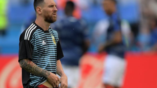 Lionel Messi (Argentina) on warm-up before the match 1/8 finals of the FIFA World Cup between French and Argentina national teams Lionel Messi (Argentina) on warm-up before the match 1/8 finals of the FIFA World Cup between French and Argentina national teams - Sputnik International