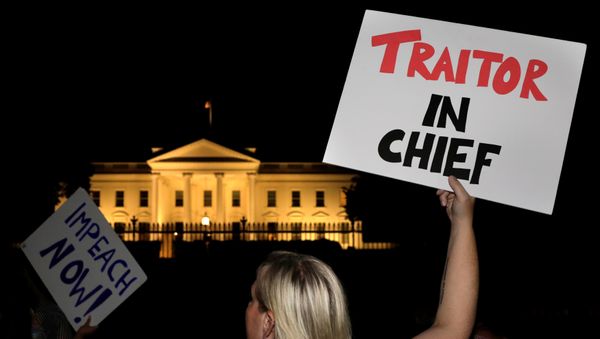 Protesters rally outside the White House in Washington, U.S. on July 16, 2018 after U.S. President Donald Trump's return from Helsinki, Finland Protesters rally outside the White House in Washington, U.S. on July 16, 2018 after U.S. President Donald Trump's return from Helsinki, Finland - Sputnik International