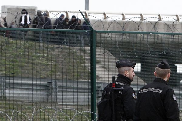 Calais Mayor Calls on Boris Johnson to 'Calm Down' and Change Position on Migrant Crossings Calais Mayor Calls on Boris Johnson to 'Calm Down' and Change Position on Migrant Crossings - Sputnik International