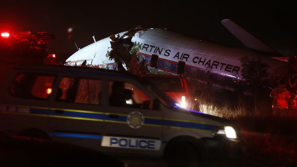 A charter plane lays in a field in Pretoria, South Africa, Tuesday July 10, 2018 - Sputnik International