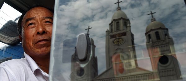 The Sacred Heart of Jesus Catholic church in Anyang, China's central Henan province The Sacred Heart of Jesus Catholic church in Anyang, China's central Henan province - Sputnik International