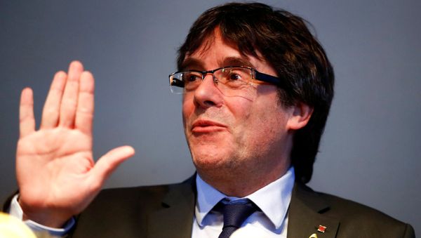 Catalonia's former leader Carles Puigdemont gestures during a news conference in Berlin, Germany, April 7, 2018 Catalonia's former leader Carles Puigdemont gestures during a news conference in Berlin, Germany, April 7, 2018 - Sputnik International