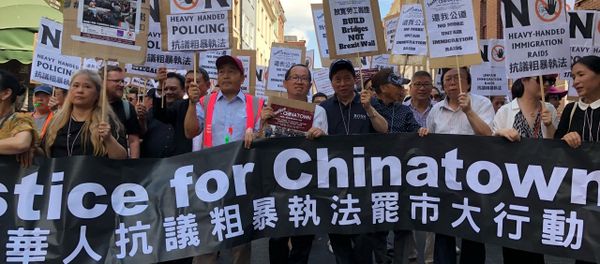 Residents of Chinatown protest in London, UK - Sputnik International