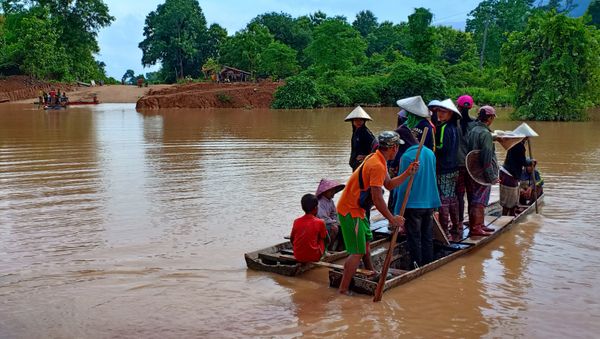 Villagers are evacuated after the Xepian-Xe Nam Noy hydropower dam collapsed in Attapeu province, Laos July 24, 2018 Villagers are evacuated after the Xepian-Xe Nam Noy hydropower dam collapsed in Attapeu province, Laos July 24, 2018 - Sputnik International