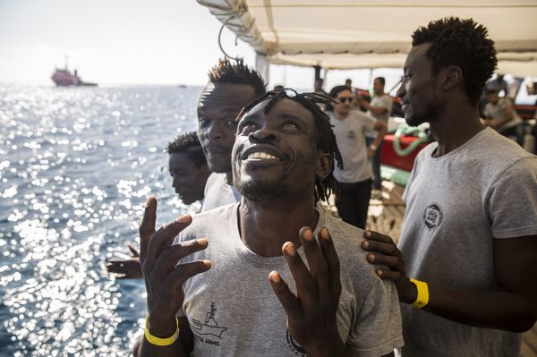 Italy is Not a Refugee Camp in Europe - Journalist - Sputnik International