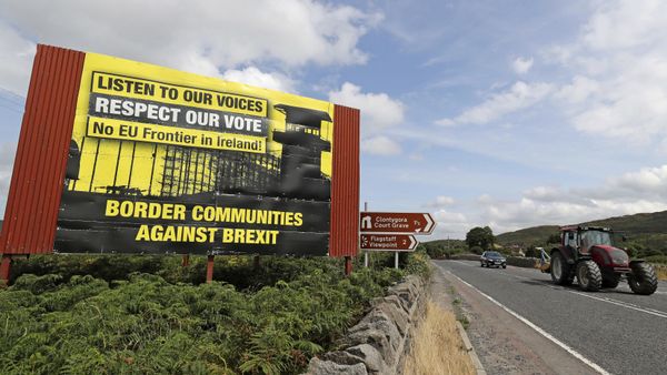 Anti-Brexit billboards are seen on the northern side of the border between Newry, in Northern Ireland, and Dundalk, in the Republic of Ireland, on Wednesday, July 18, 2018. - Sputnik International