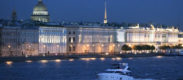 Midnight Journey: White Nights Season Starts in St. Petersburg - Sputnik International