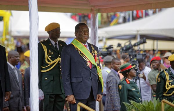 Tony Blair Pushes for Economic 'Reform' in Zimbabwe, Says He Would Meet President Mnangagwa Tony Blair Pushes for Economic 'Reform' in Zimbabwe, Says He Would Meet President Mnangagwa - Sputnik International