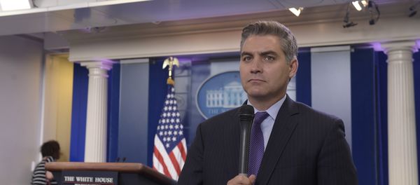 Jim Acosta of CNN waits to do a live shot following the daily briefing at the White House in Washington, Wednesday, Aug. 2, 2017. - Sputnik International