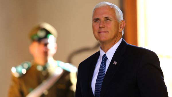 Mike Pence, vicepresidente de los EEUU - Sputnik International