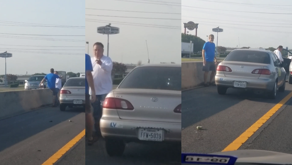 Footsie Fight? Road Rage Confrontation Leads to Sorry Squabble - Sputnik International