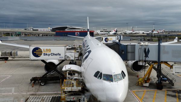 A Finnair aircraft is seen at John F. Kennedy International Airport in New York - Sputnik International