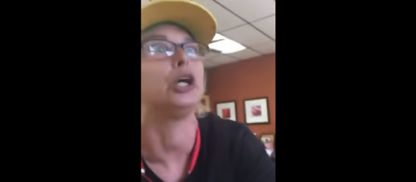 Subway manager gets fired for using racial slur during confrontation Subway manager gets fired for using racial slur during confrontation - Sputnik International