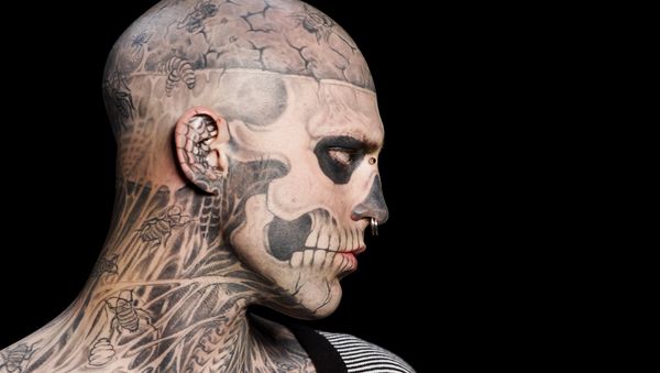 Canadian model Rick Genest, aka Zombie Boy, wears a creation by Auslander during the Fashion Rio Summer 2012 collection in Rio de Janeiro, Brazil, Saturday, June 4, 2011 - Sputnik International