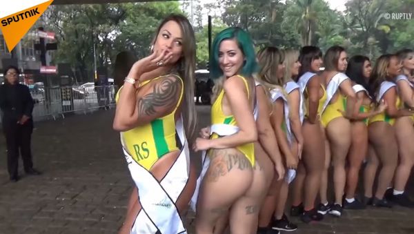 Heat is REAL at Miss BumBum 2018 Contest in Brazil - Sputnik International