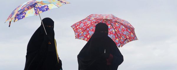 Women wearing burqas Women wearing burqas - Sputnik International
