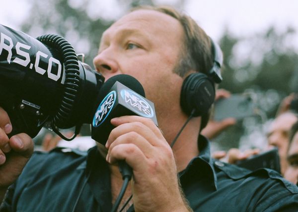 Alex Jones Alex Jones - Sputnik International