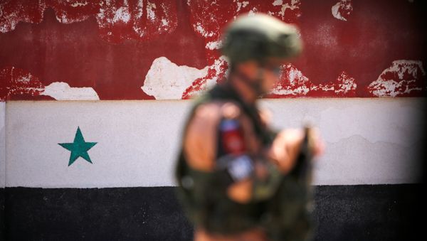 Un soldado ruso en Siria (archivo) - Sputnik International
