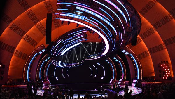 Сцена до начала церемонии вручения награды 2018 MTV Video Music Awards в Нью-Йорке - Sputnik International