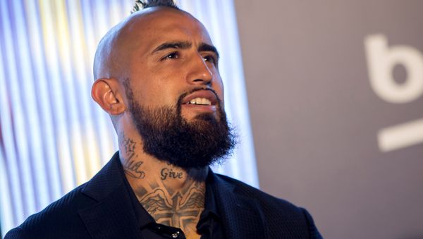 Soccer Football - FC Barcelona's Arturo Vidal Presentation - Camp Nou, Barcelona, Spain - August 6, 2018 Barcelona's Arturo Vidal reacts during presentation - Sputnik International