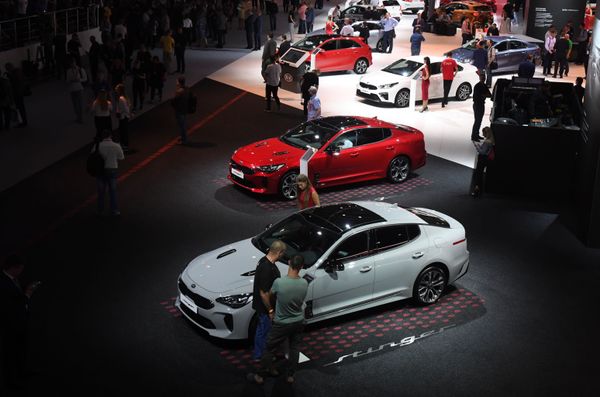 Luxury and Style: 2018 Moscow International Auto Show Luxury and Style: 2018 Moscow International Auto Show - Sputnik International