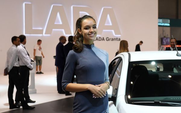 Luxury and Style: 2018 Moscow International Auto Show Luxury and Style: 2018 Moscow International Auto Show - Sputnik International