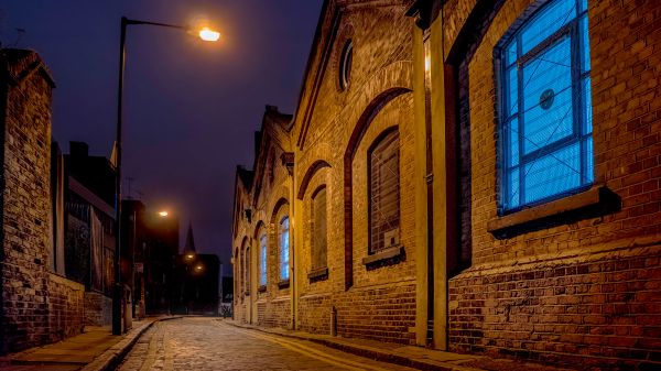 The streets of Whitechapel in east London (pictured) have changed a great deal since 1888, largely due to the introduction of electric lighting - Sputnik International