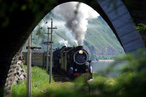 Magical Blue Eye of Siberia: Changing Seasons on Lake Baikal - Sputnik International