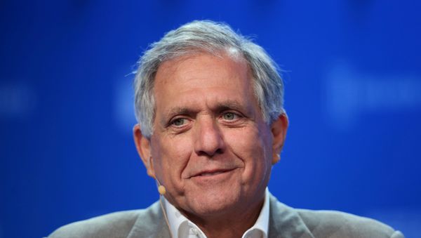 Moonves speaks during the Milken Institute Global Conference in Beverly Hills - Sputnik International