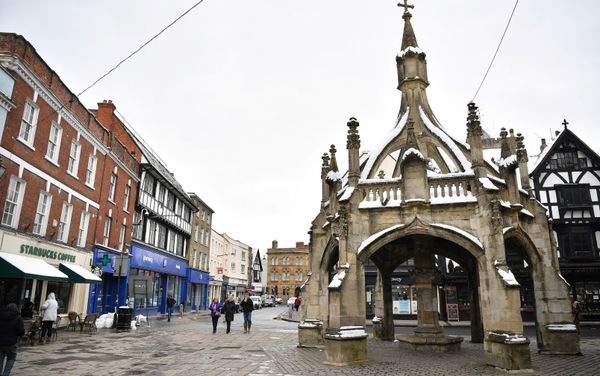 People walk through the centre of Salisbury - Sputnik International