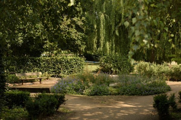 Queen Elizabeth Gardens - Sputnik International